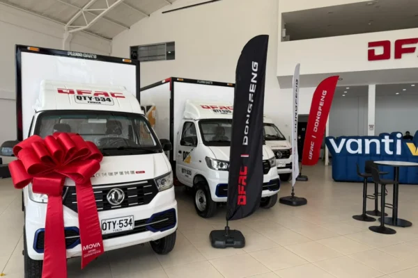 El Capitán W GNV llega a Colombia con un ahorro del 30% en costos operativos y alta eficiencia. Ideal para tu negocio. Conoce todos los detalles aquí.