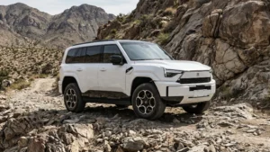 Descubre el nuevo M-Hero 917 en Colombia: un todoterreno híbrido de 677 hp con tecnología militar y lujo extremo. Conoce todos sus detalles aquí.
