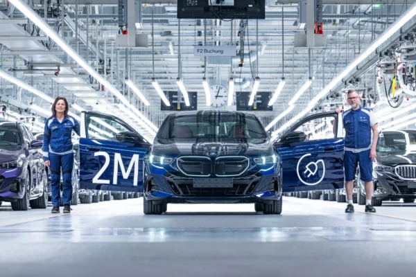 BMW i5 M60 xDrive: el revolucionario hito de dos millones -
