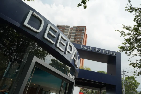 nueva vitrina Deepal Medellín Deepal