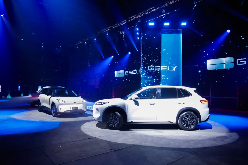 La gama eléctrica de Geely revoluciona la movilidad en Colombia con arquitecturas nativas y tecnología avanzada. Conoce todos los detalles aquí.
