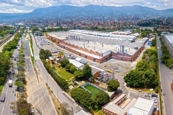 inversión de Renault en Colombia Renault