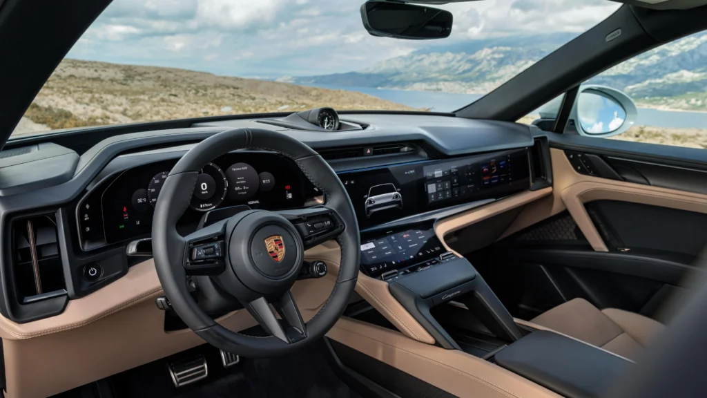 La gama electrificada de Porsche ofrece hasta 1.156 HP con el nuevo Cayenne Coupé Eléctrico. Rendimiento y lujo sin límites. Descubre más detalles.