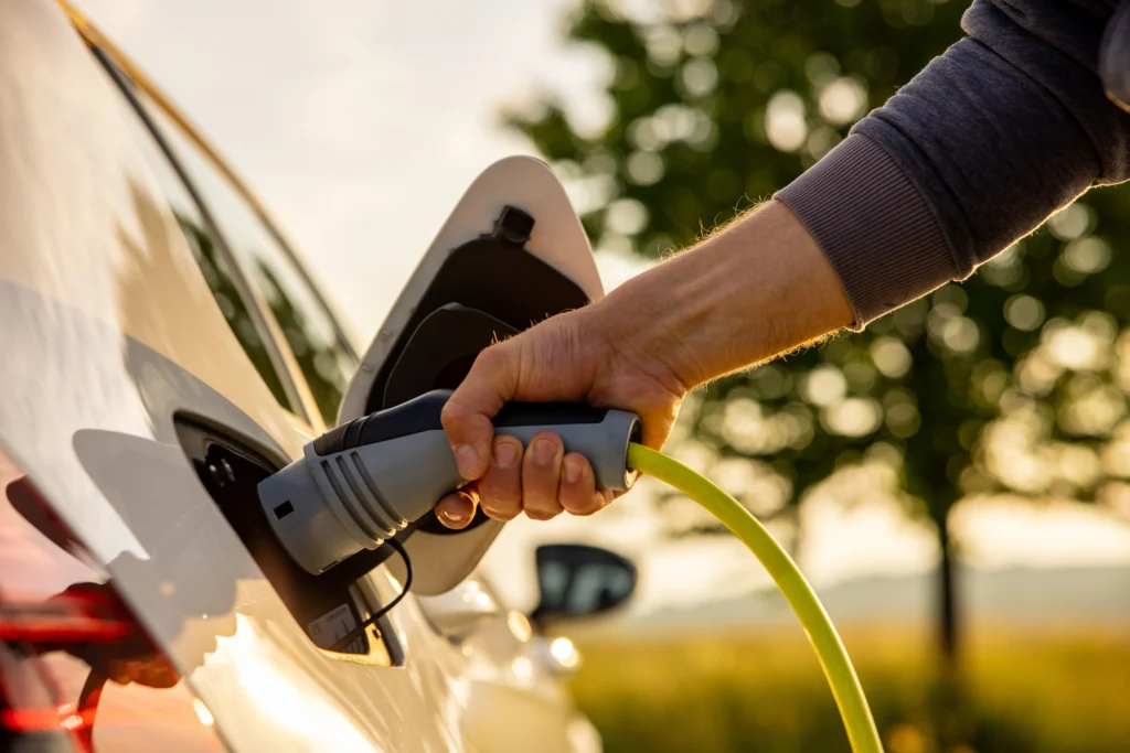 movilidad eléctrica en Colombia Astara