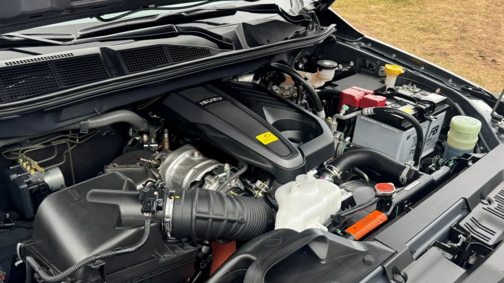 Isuzu Pickup 2027: estas son las diferencias clave en las versiones que llegan a Colombia 2 Isuzu Pickup 2027 (RG21) en Colombia