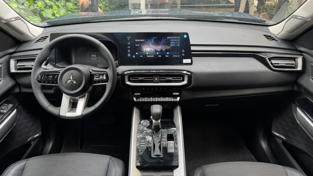 Mitsubishi Destinator 2027 en Colombia