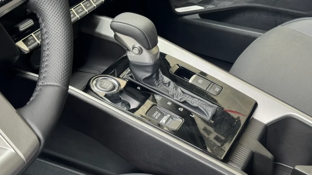 Mitsubishi Destinator 2027 en Colombia