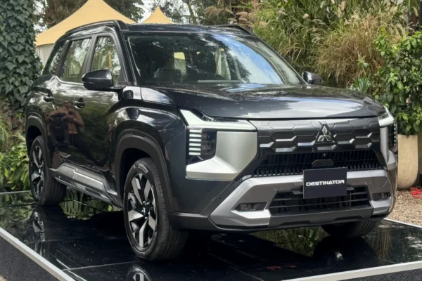 Mitsubishi Destinator 2027 en Colombia