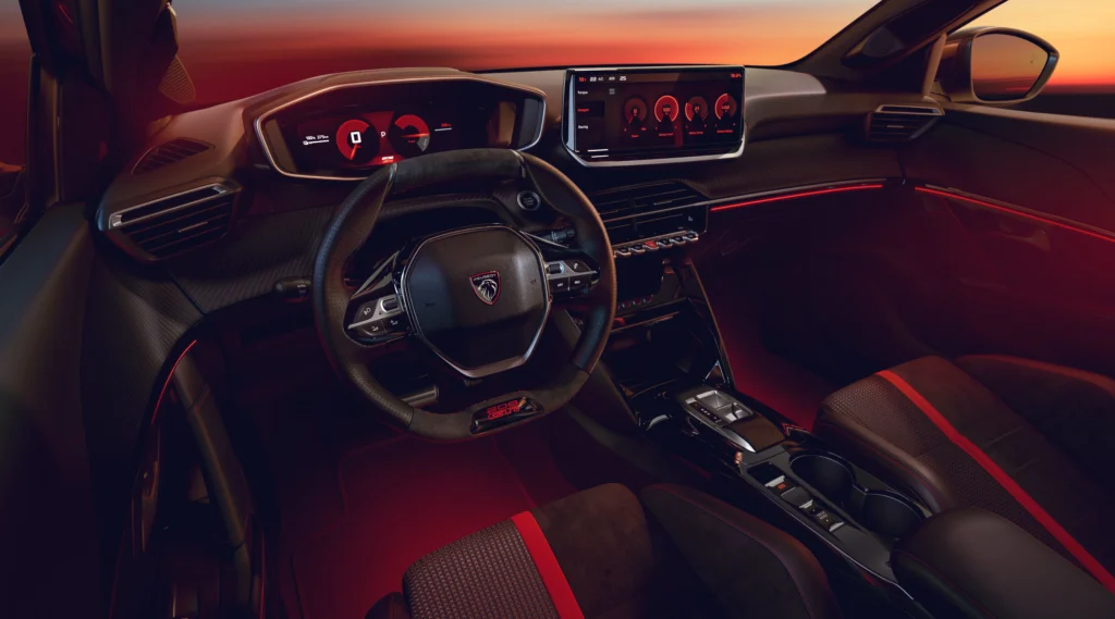 Peugeot E-208 GTI 2026: el hatchback eléctrico que revive la leyenda 4 Peugeot E-208 GTI 2026 Peugeot