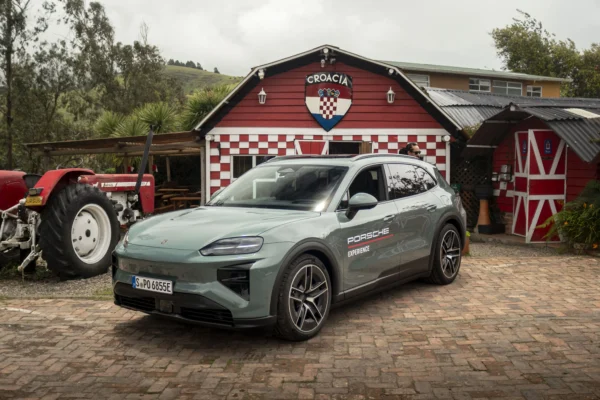 Porsche Cayenne Eléctrico Porsche