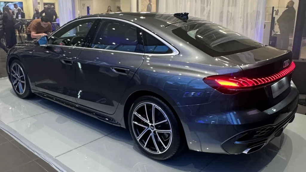 Audi A5 2.0 TFSI MHEV plus quattro S line en Colombia