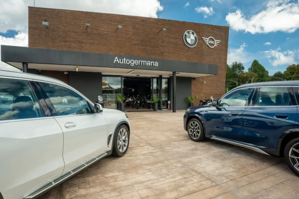 inauguración concepto Retail Next de BMW BMW