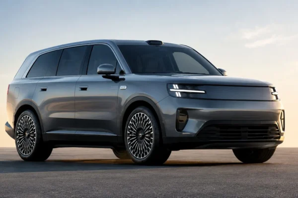 Descubre el Xiaomi SkyNomad, el SUV inteligente y reconfigurable que redefine el espacio y la movilidad para todos. ¡Lee más aquí!