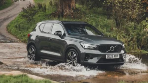 Volvo XC40 B4 2027 Volvo