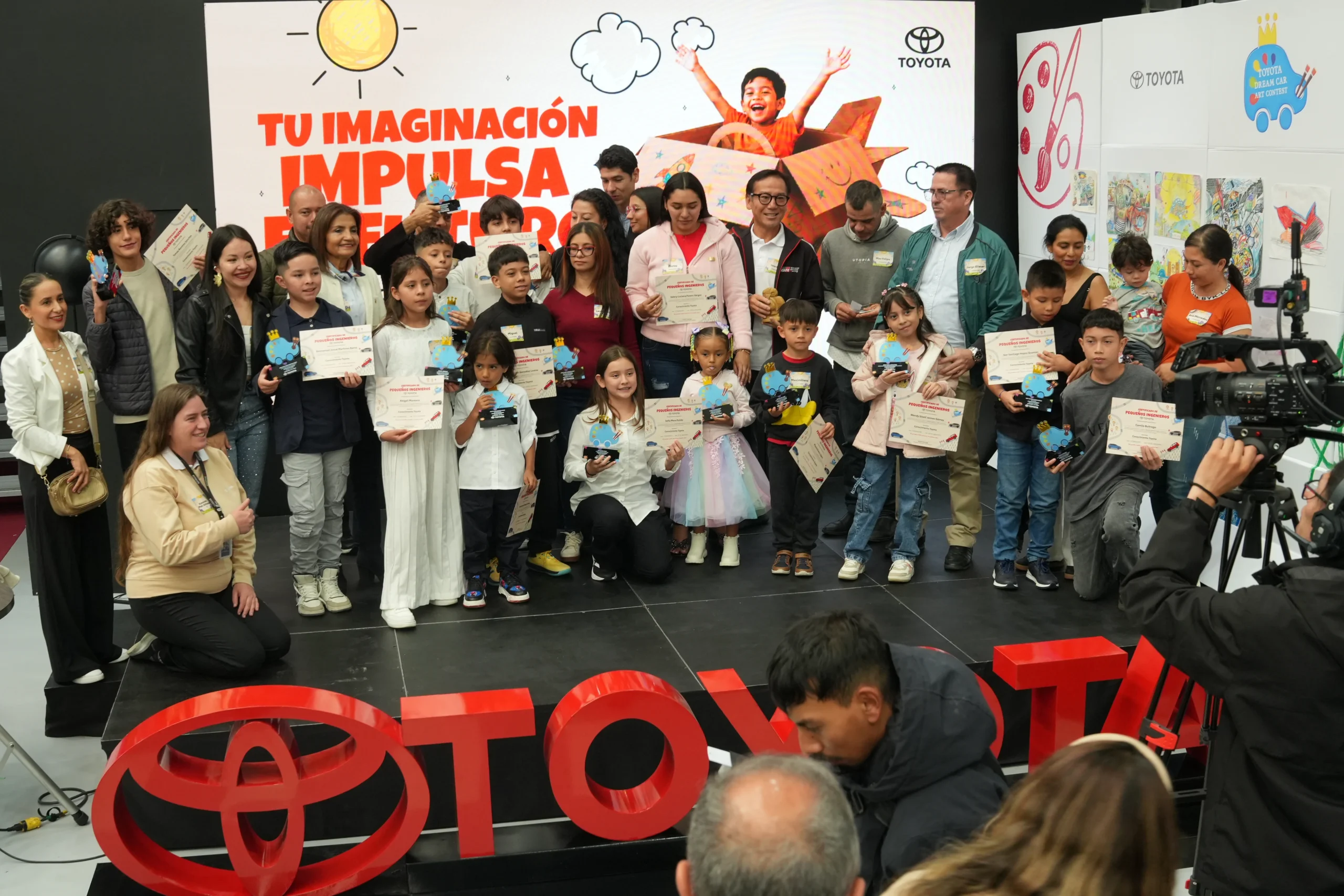 Concurso Dream Car de Toyota Toyota