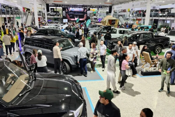balance de la ExpoFeria de Vehículos Eléctricos Varios