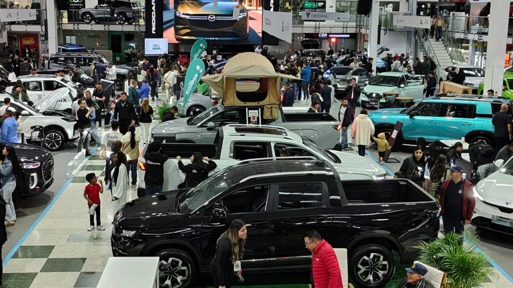 balance de la ExpoFeria de Vehículos Eléctricos Varios