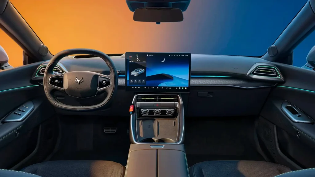 Arcfox llega a Colombia: Todo sobre los nuevos vehículos eléctricos que trae Magma Automotive 7 Arcfox llega a Colombia: Todo sobre los nuevos vehículos eléctricos que trae Magma Automotive -
