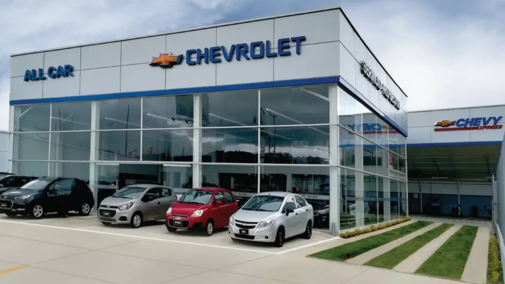Historia de Grupo Alciautos: uno de los consorcios que lidera el mercado colombiano 4 Grupo Alciautos historia vitrina All Car