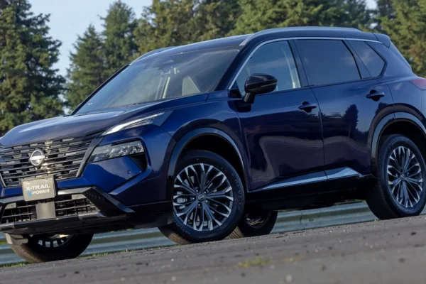 Nissan X-Trail e-Power 2027 facelift en Colombia
