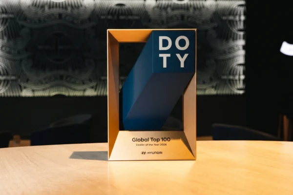 Automotor.co celebra el reconocimiento Dealer of the Year 2026 de Hyundai, destacando su compromiso con la excelencia y el cliente en Colombia. ¡Conoce más!