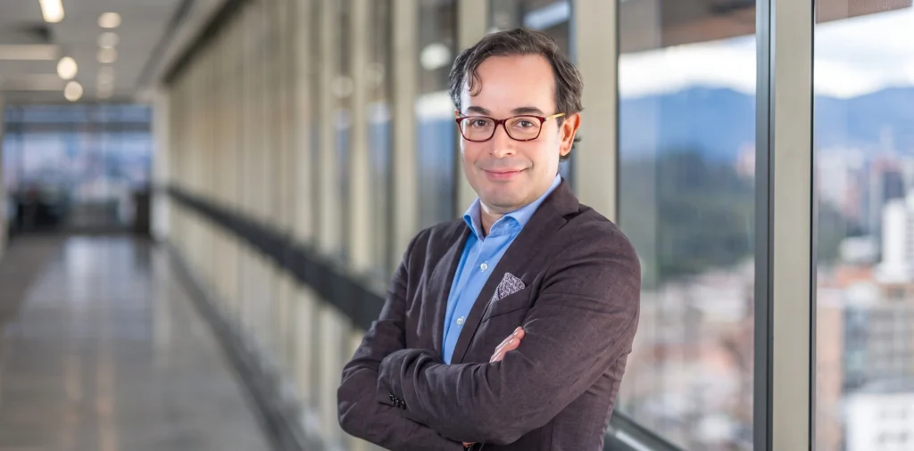 Tecnología Deepal: optimizando la conducción ante el fenómeno de El Niño 4 Descubran cómo la Tecnología Deepal optimiza la conducción en Colombia ante el fenómeno de El Niño. ¡Rendimiento, seguridad y confort garantizados en condiciones extremas!