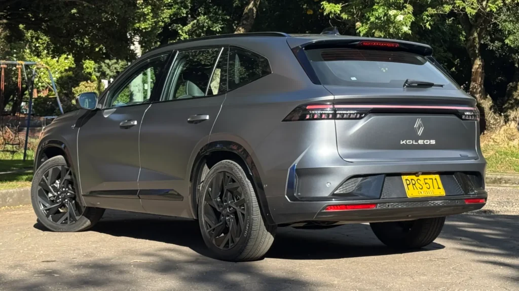 Renault Koleos E-Tech Hybrid esprit Alpine en Colombia