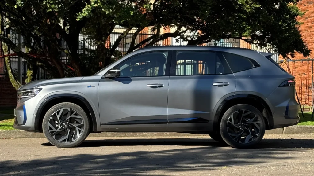 Renault Koleos E-Tech Hybrid esprit Alpine en Colombia
