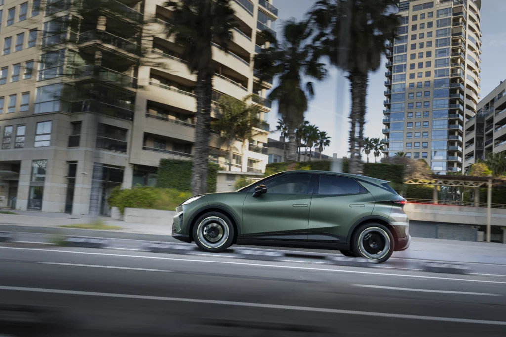 CUPRA Raval Plus: el hatchback eléctrico urbano con 135 CV 3 CUPRA Raval Plus CUPRA