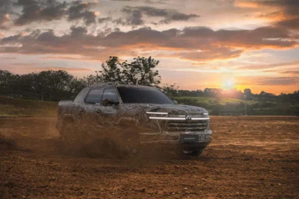 Conoce los detalles de la nueva Volkswagen Amarok, la pickup más potente y tecnológica de la historia que llegará al mercado en 2027.