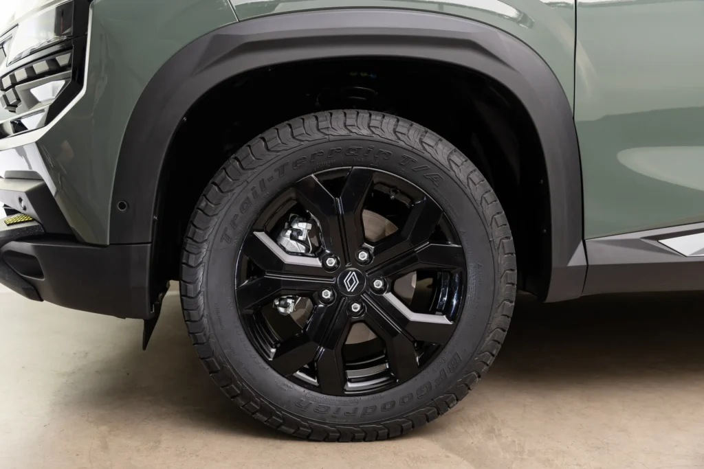 Renault Niagara: la pickup que fusiona el confort SUV con la robustez latinoamericana 4 Renault Niagara Renault