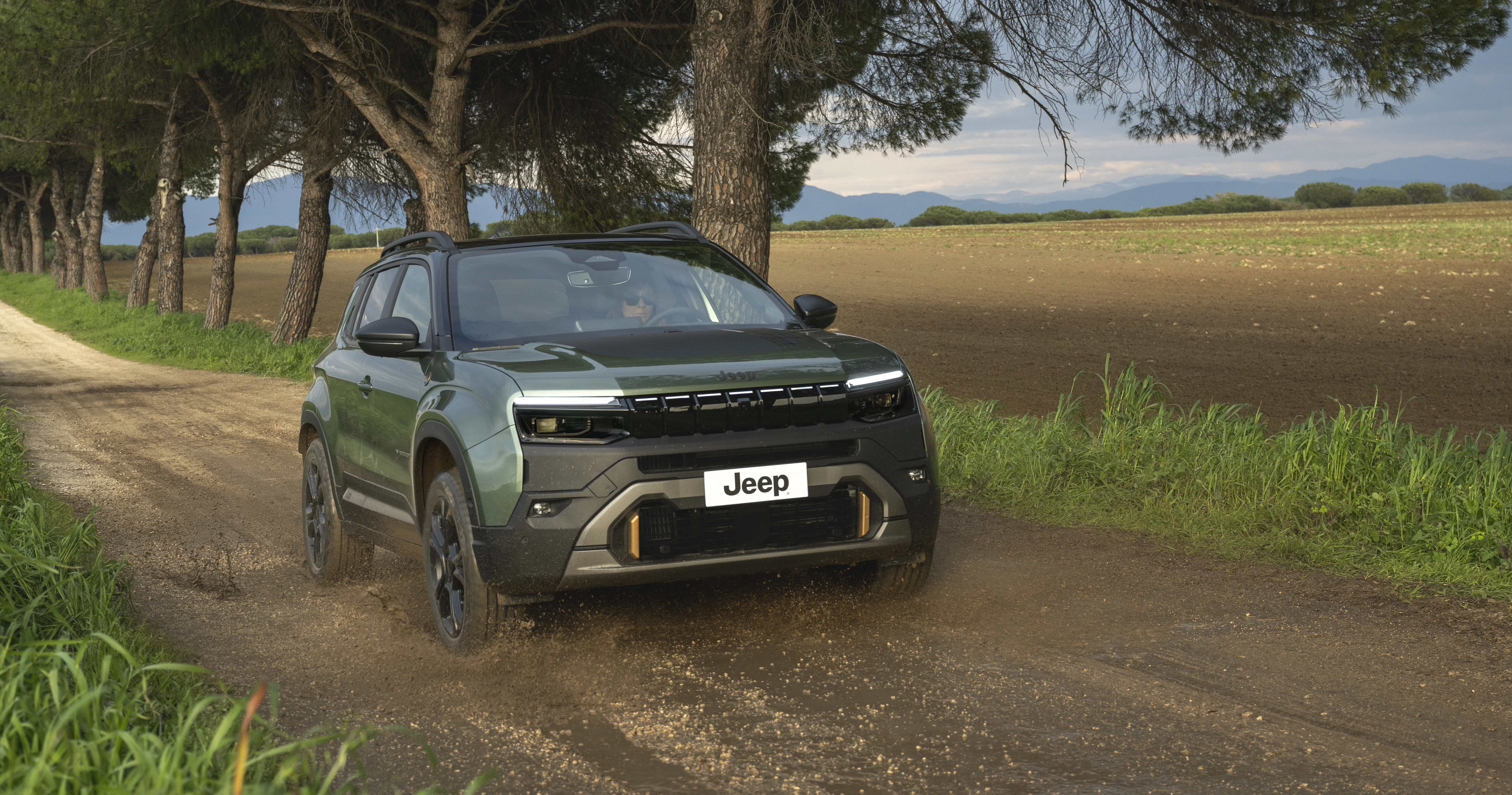 Jeep Avenger: un SUV compacto que reescribe la autenticidad en la conducción - New Jeep® Avenge...
