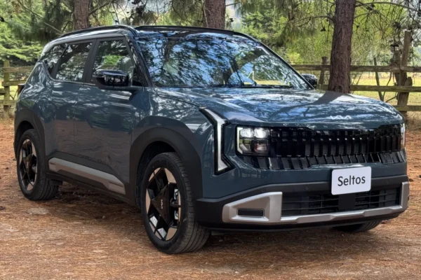 Kia Seltos 2.0 iVT Zenith en Colombia