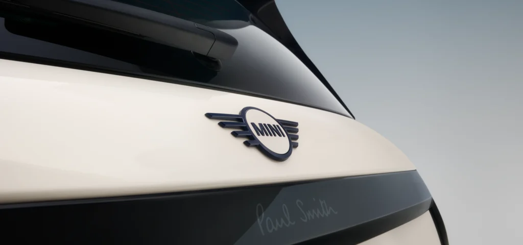 Aniversario de MINI: Paul Smith Edition llega a Colombia con estilo inconfundible 3 aniversario de MINI BMW