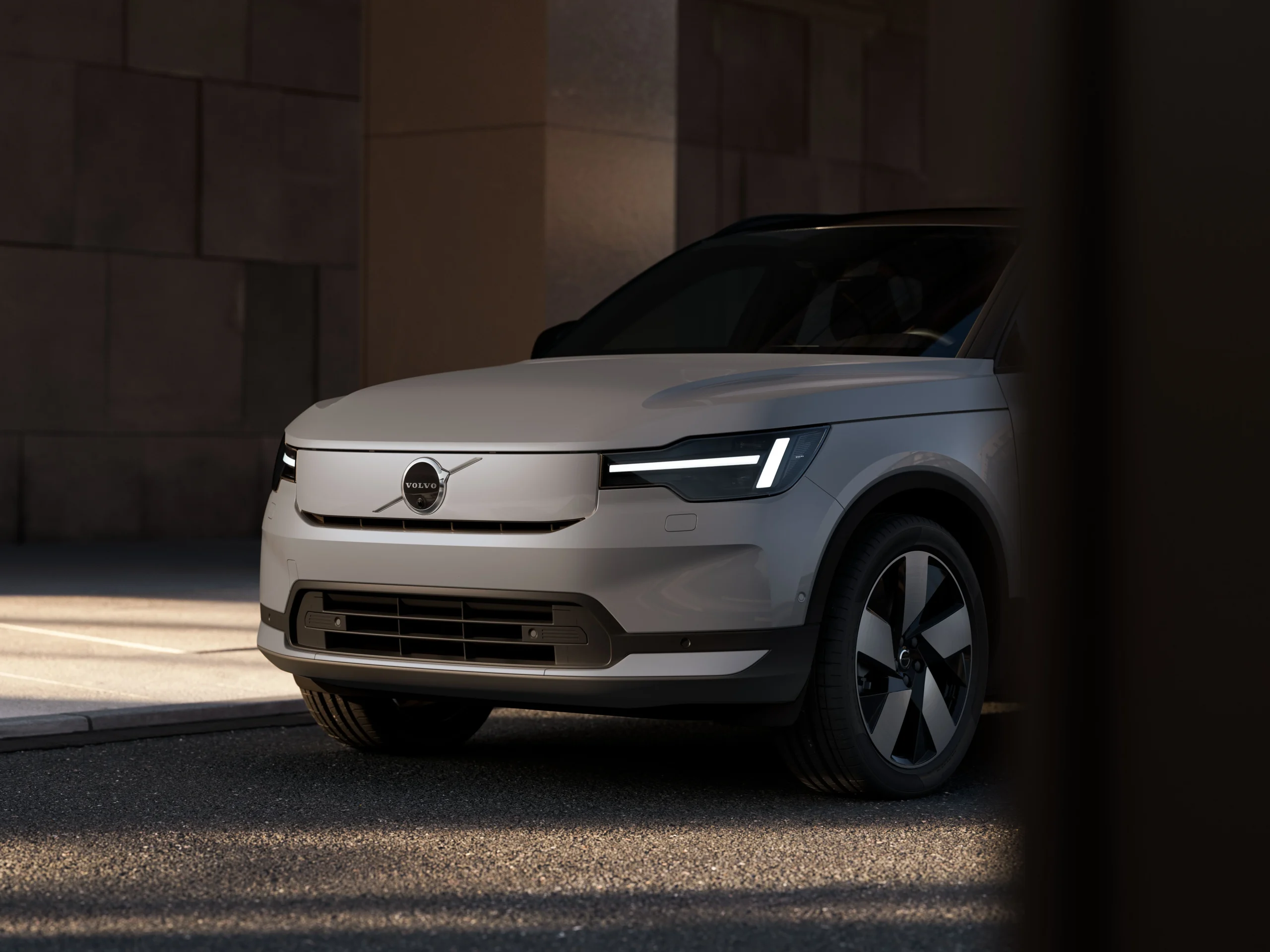 Actualización de los Serie 40 de Volvo: diseño, tecnología y seguridad elevadas 2 actualización de los Serie 40 de Volvo: Volvo volvo ex40 detalle frontal scaled