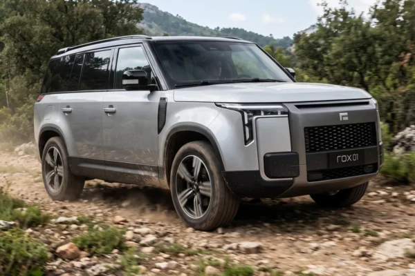ROX 01: la SUV de lujo y expedición con 470 HP llega a Colombia -