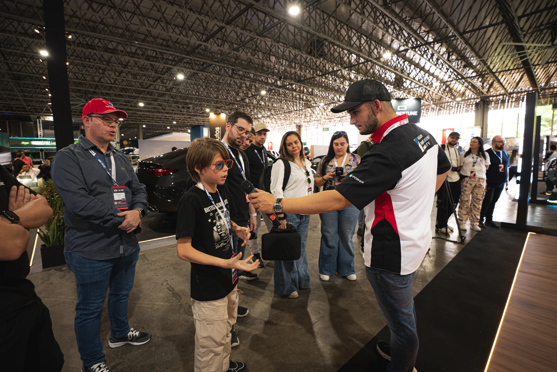 cierres AutoShow Expocar 2026: Entrevista en AutoShow ExpoCar, stand Bestune y Nissan e-POWER.