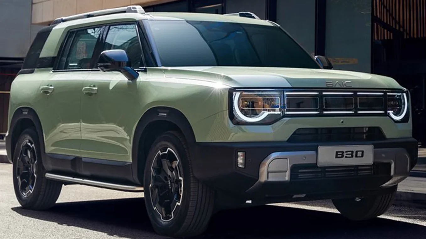 BAIC B30 HEV: el SUV híbrido autorrecargable que lleva la aventura más allá del asfalto 4 BAIC B30 HEV: SUV híbrido BAIC B30 vista frontal
