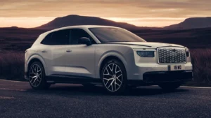 Bentley Torcal First Edition frontal atardecer