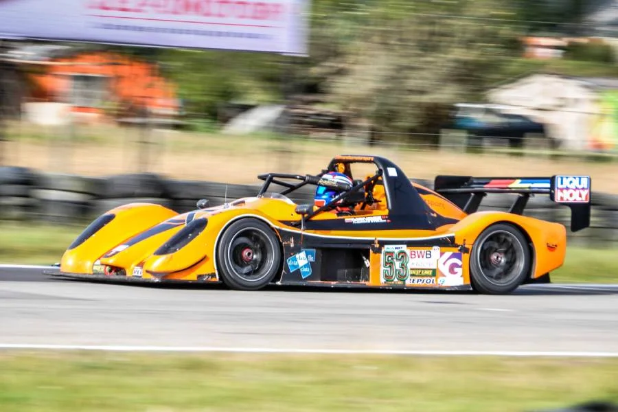 Campeonato Nacional de Automovilismo: Tocancipá vivirá la gran final del 'Premio Ford 130' 5 Campeonato Nacional de Automovilismo: Prototipo de carreras número 53 en Autódromo Tocancipá.