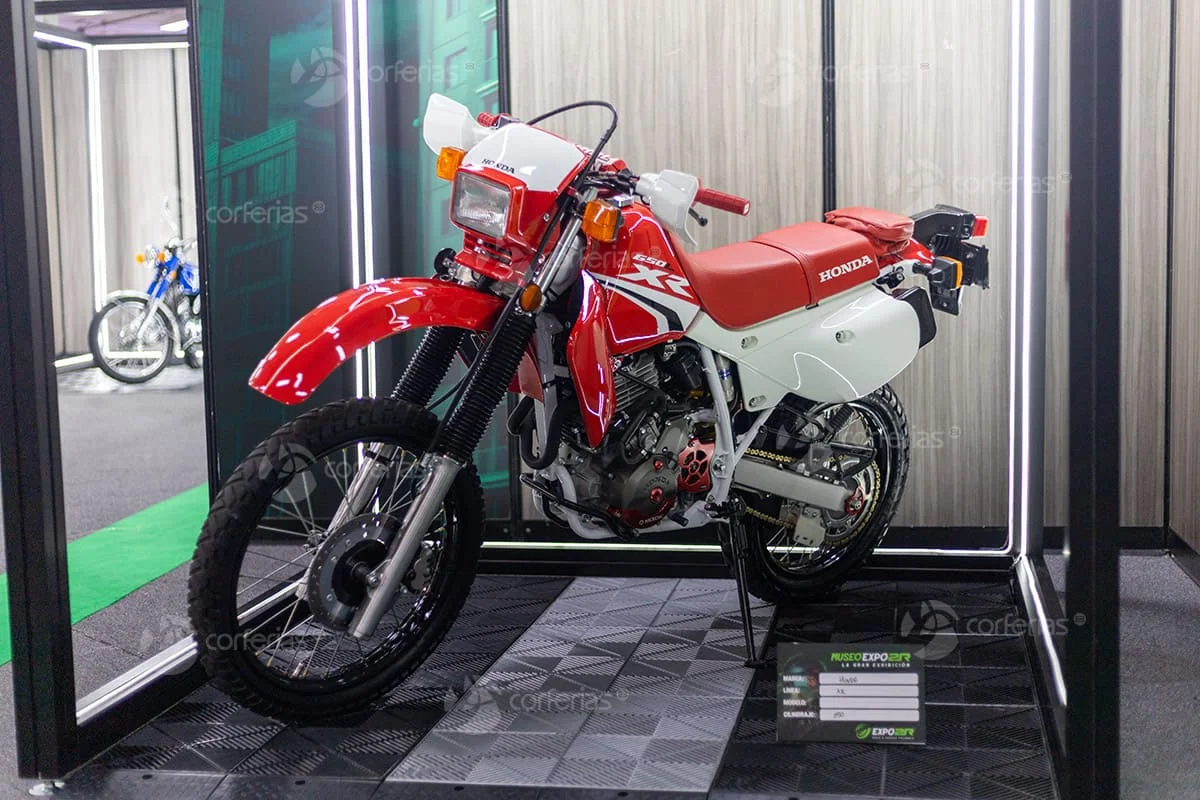 Expo2Ruedas 2026: Honda XR 650 en exposición