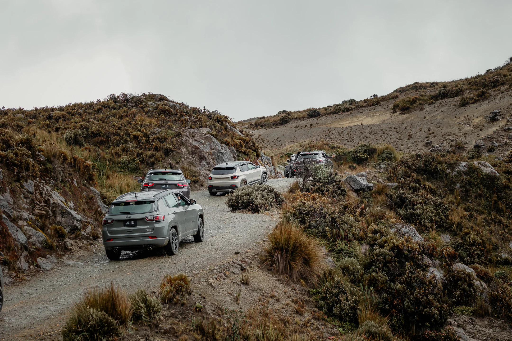 Jeep Avenger: Jeep Compass en ruta de aventura natural en Colombia.