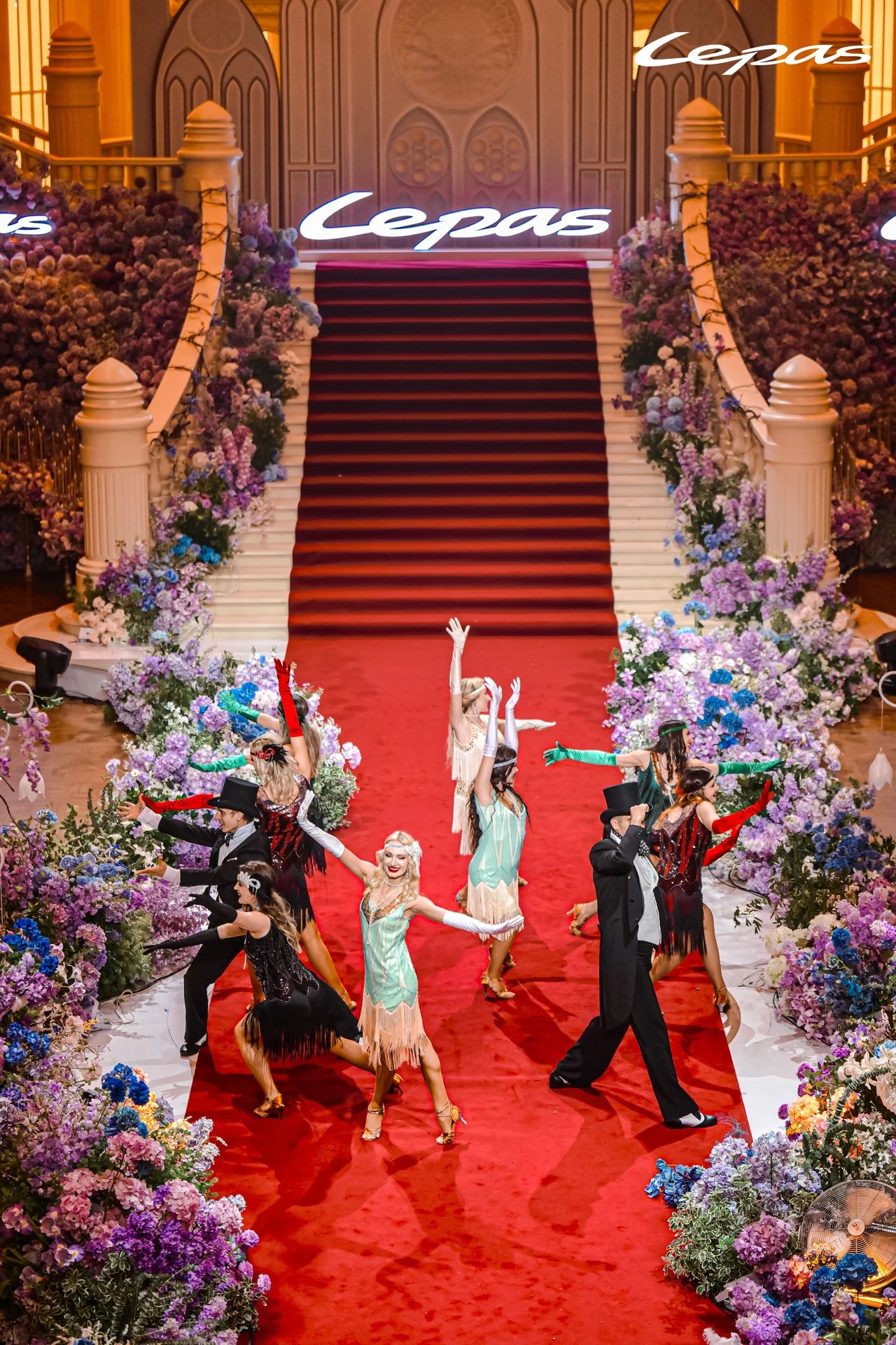 LEPAS Global Elegant Lifestyle Week: debut de AURA y tecnologías que redefinen la movilidad 7 LEPAS Global Elegant Lifestyle Week: Artistas en alfombra roja evento LEPAS Global User Night