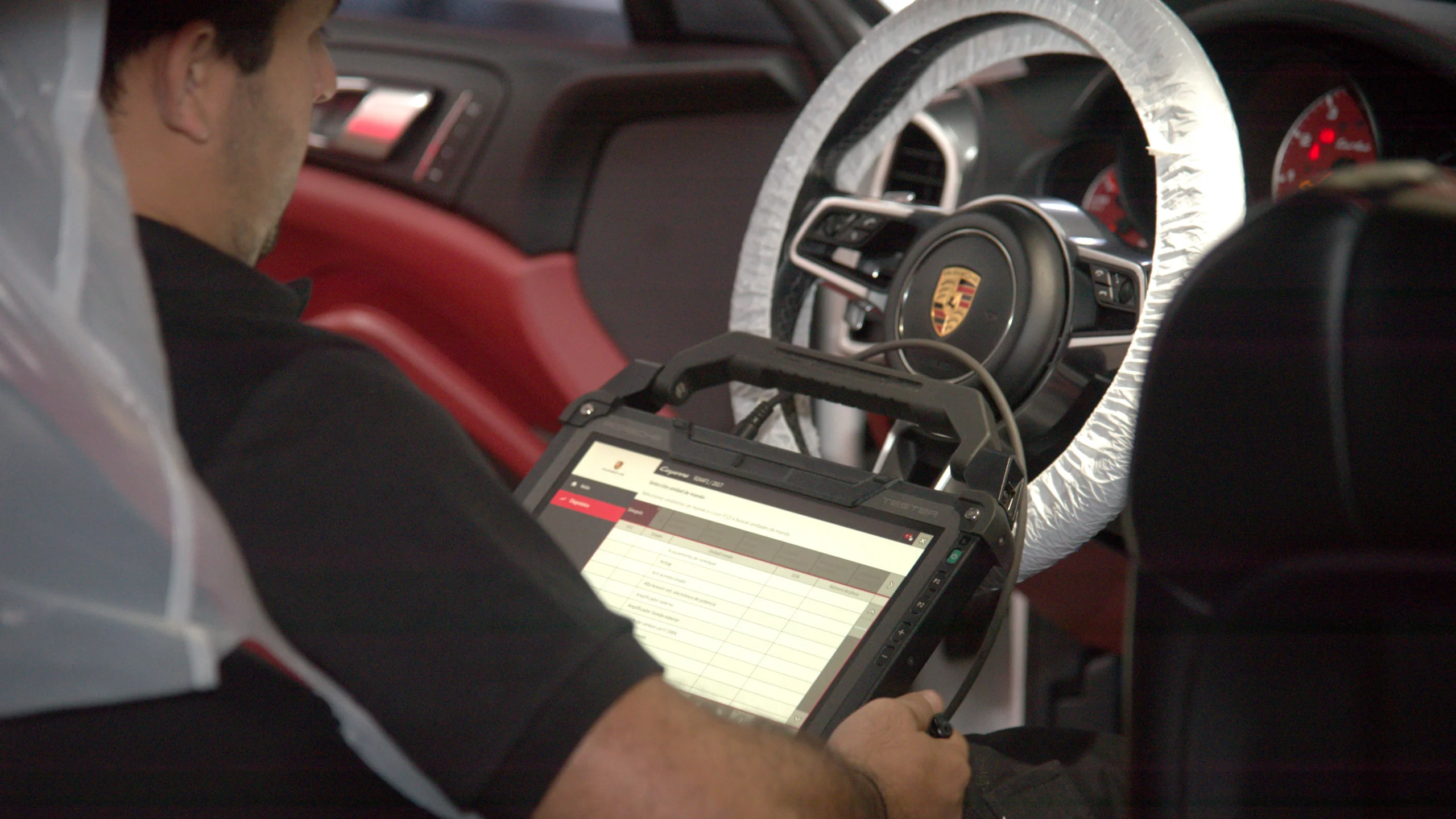 servicio de Porsche: Porsche porsche servicio tecnico diagnostico cayenne scaled