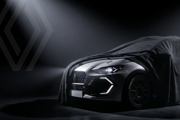 Primer vistazo del Renault Clio Rally5 de competición.