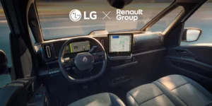 Renault Trafic E-Tech eléctrico: Cabina Renault Trafic E-Tech con pantallas LG