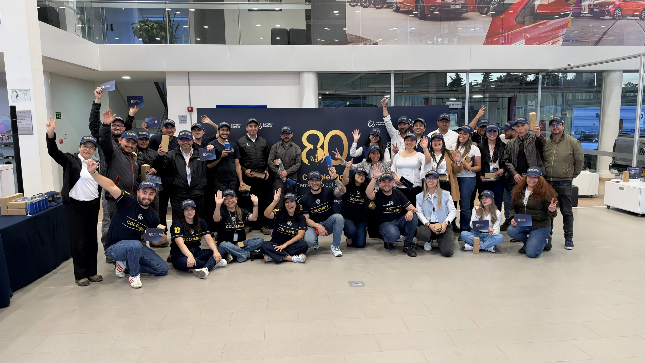 aniversario de Salvador Caetano: Grupo celebra 80 años de Salvador Caetano en Colombia.