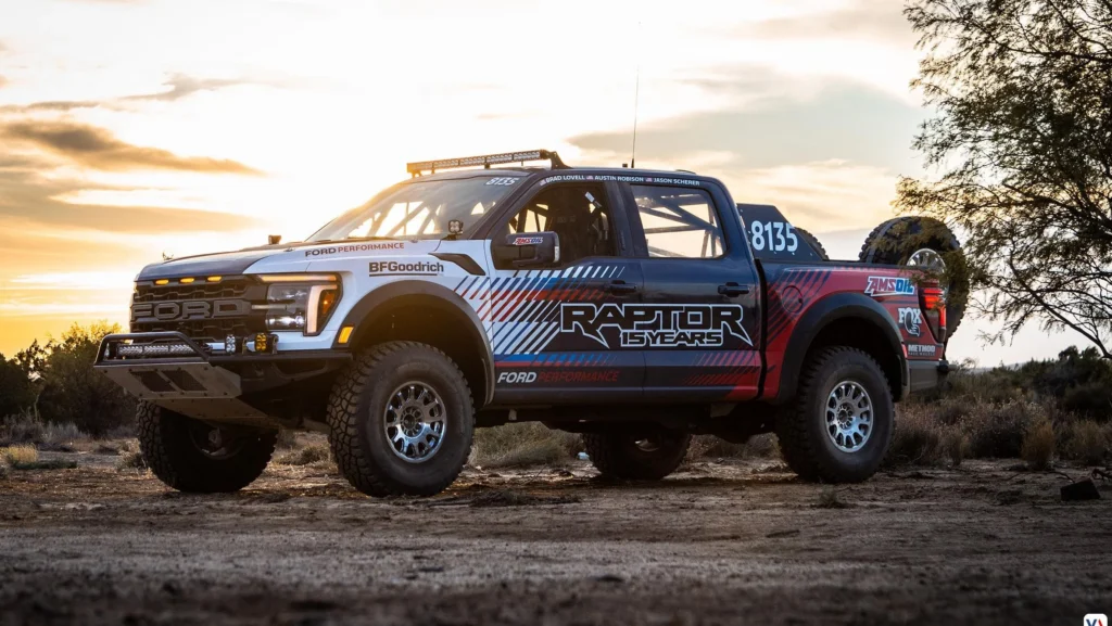 Ford Raptor R Baja Build Ford Raptor celebra 15 años con una victoria legendaria en la Baja 1000 ...